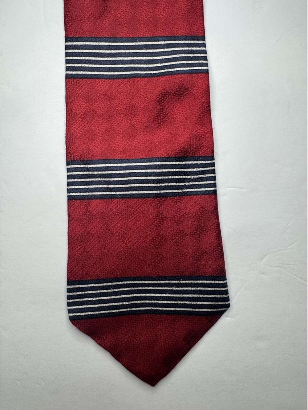 Claiborne Mens Silk Tie Red Navy Blue Striped Woven Textured Classic Width